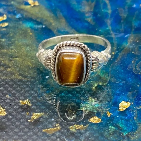 Tigers Eye Sterling Silver Ring Stamped/Marked 925 Size 5 - Picture 2 of 2